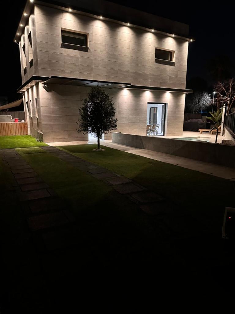 Shomes photo 2