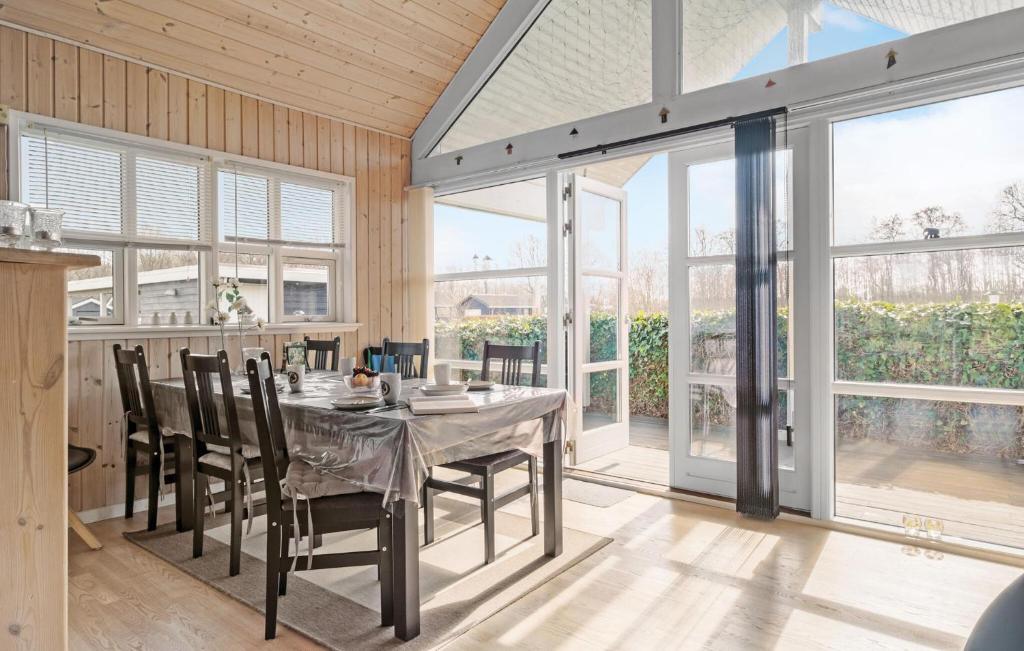 3 Bedroom Gorgeous Home In Storvorde photo 4