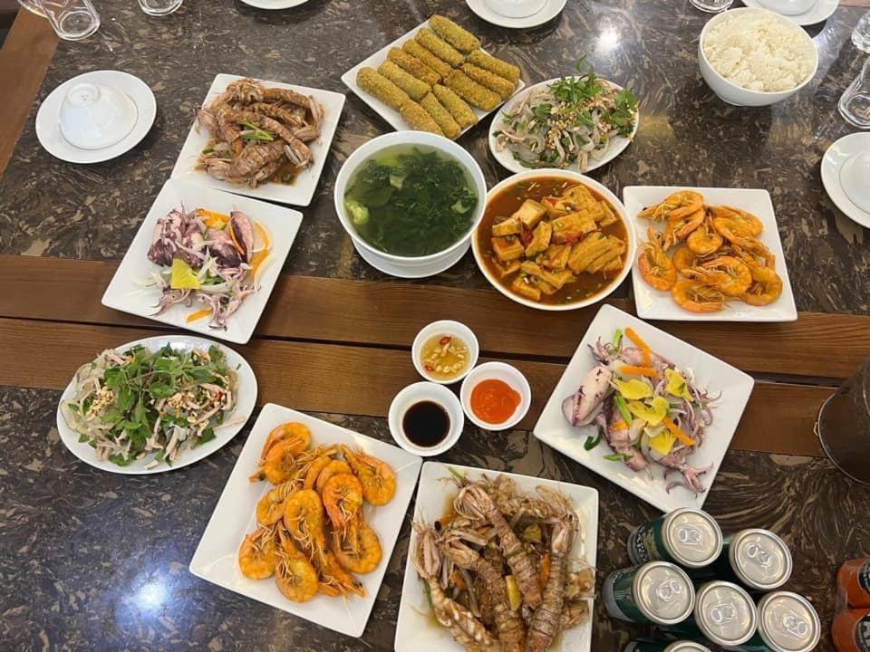 Khách Sạn Moonlight FLC Sầm Sơn