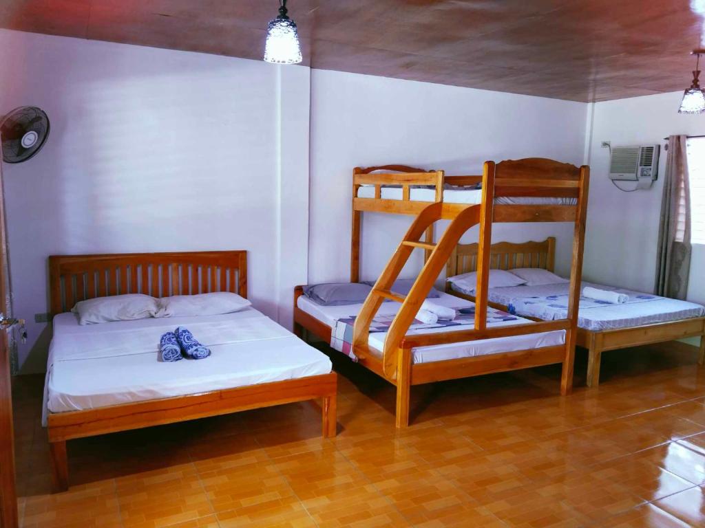 Casa James Apartment, Rooms , Pool and Restaurant photo 3