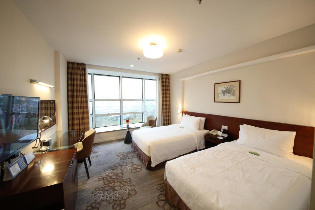 Liuhua Hotel photo 1