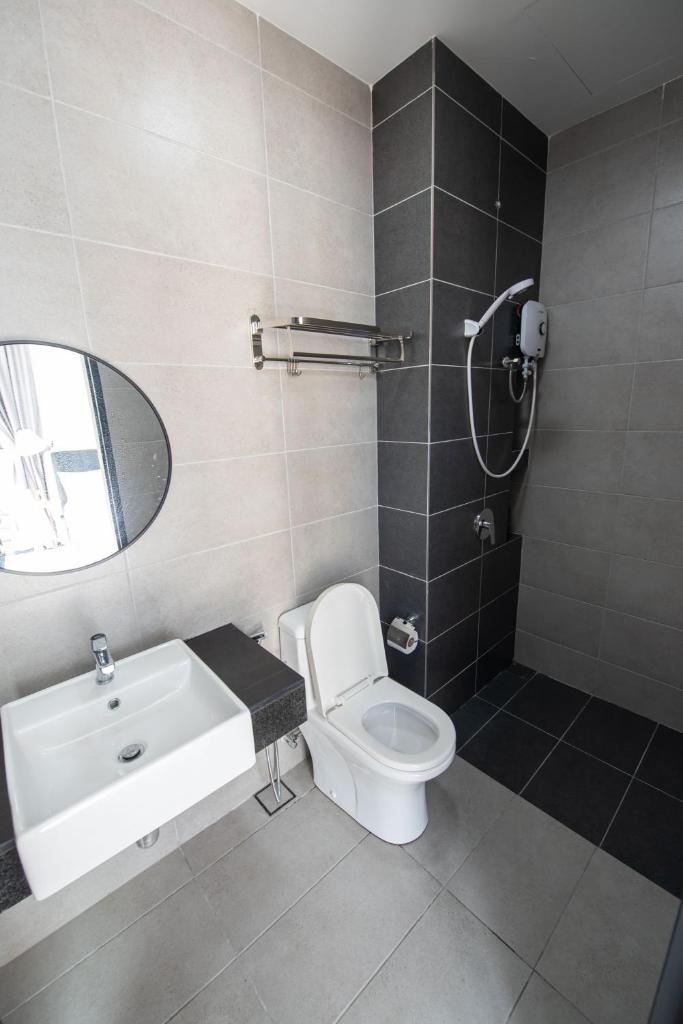 DeLuma-Urban Suites photo 1