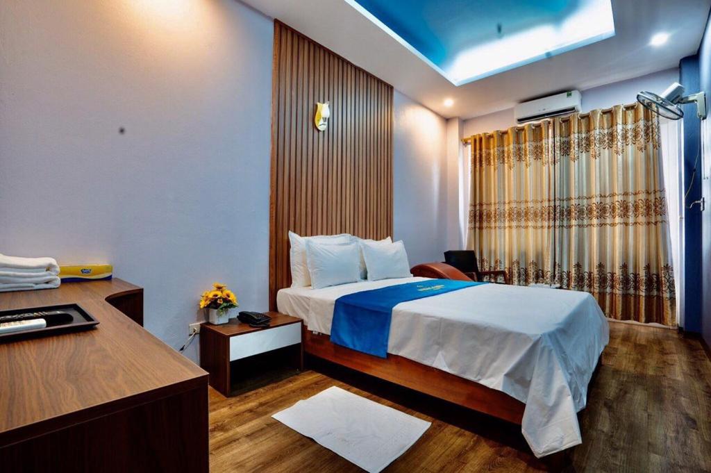 Hướng Dương Hotel - Yên Xá, HN - by BAY LUXURY