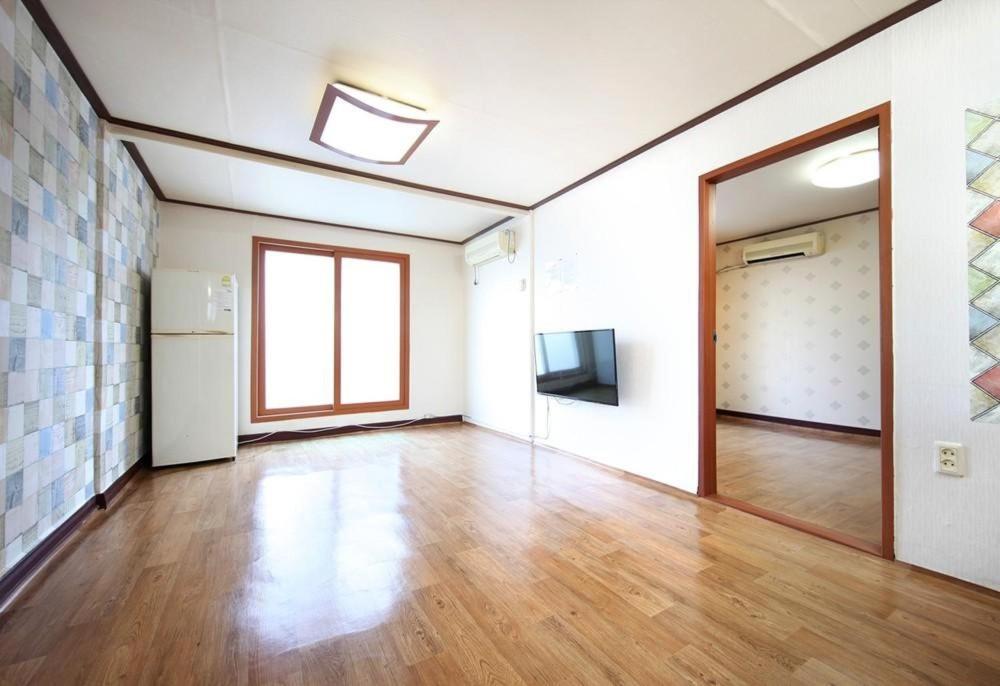 해변통나무펜션 Beach Pine tree pension photo 3