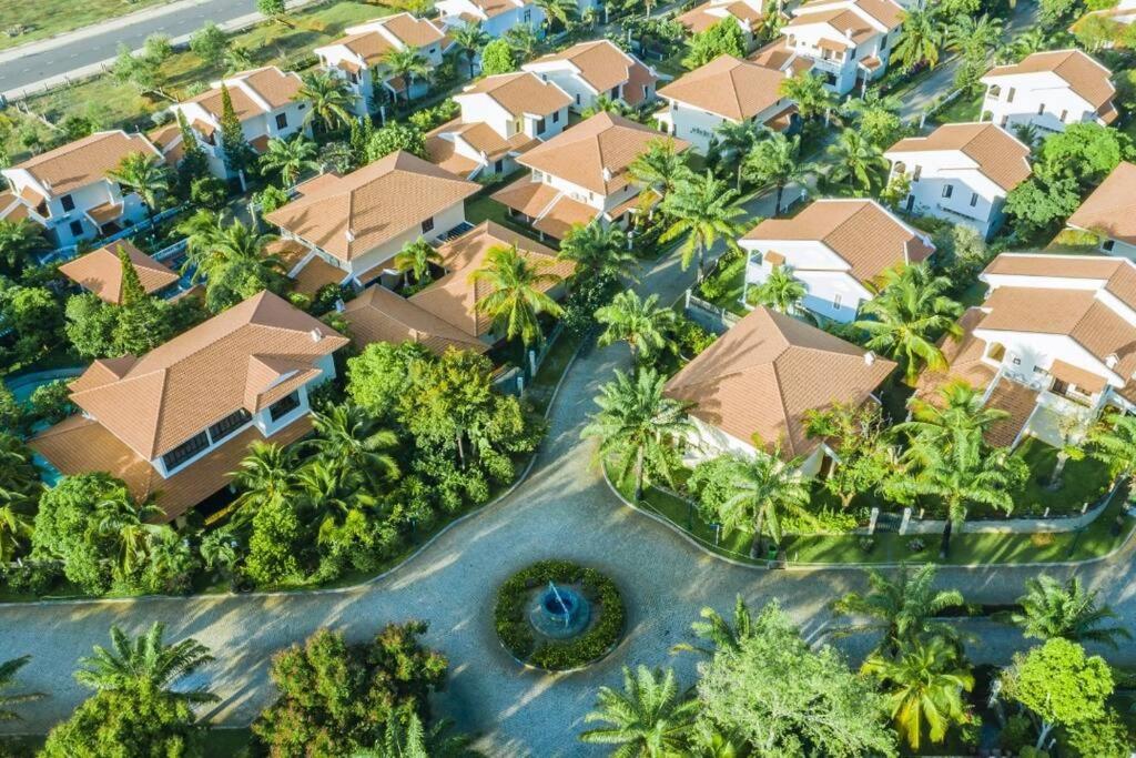 BIỆT THỰ MŨI NÉ / VILLA DOMAINE MUI NE