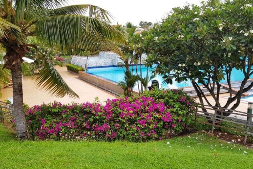 BIỆT THỰ MŨI NÉ / VILLA DOMAINE MUI NE