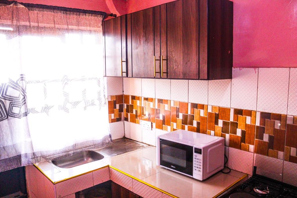 S & A APARTMENTS photo 3