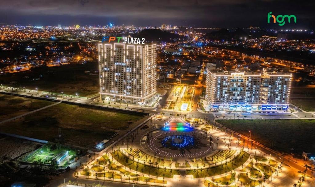 Căn hộ cao cấp tầng cao 2 phòng ngủ