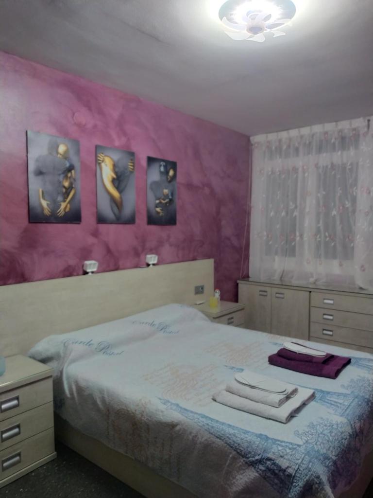 Suite en apartartamento compartido en la playa a 20 minutos de Barcelona photo 3