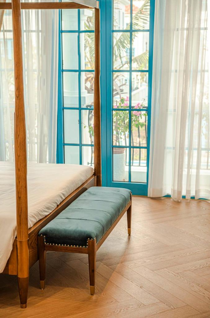 Villas 6 phòng ngủ có bể bơi - sát biển Bãi Cháy