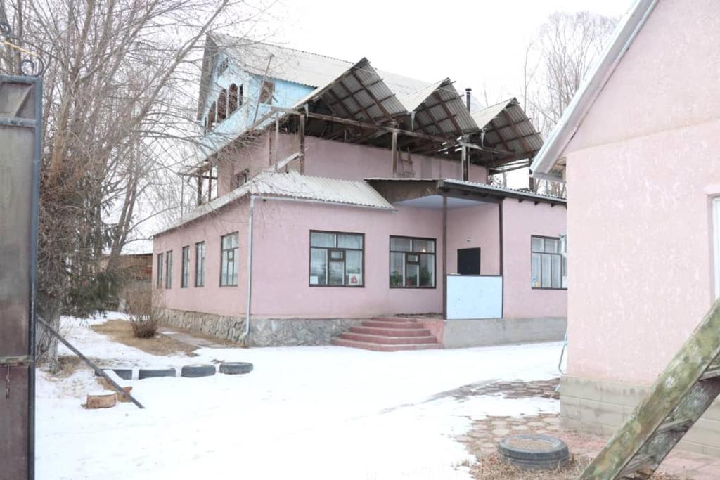 At-Bashy Hostel (Shepherd's Life Guest House)
