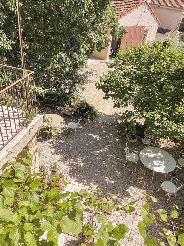 CHAMBRES D'HÔTES L'Oréliane en Provence SPA Bien être Only Adult photo 3