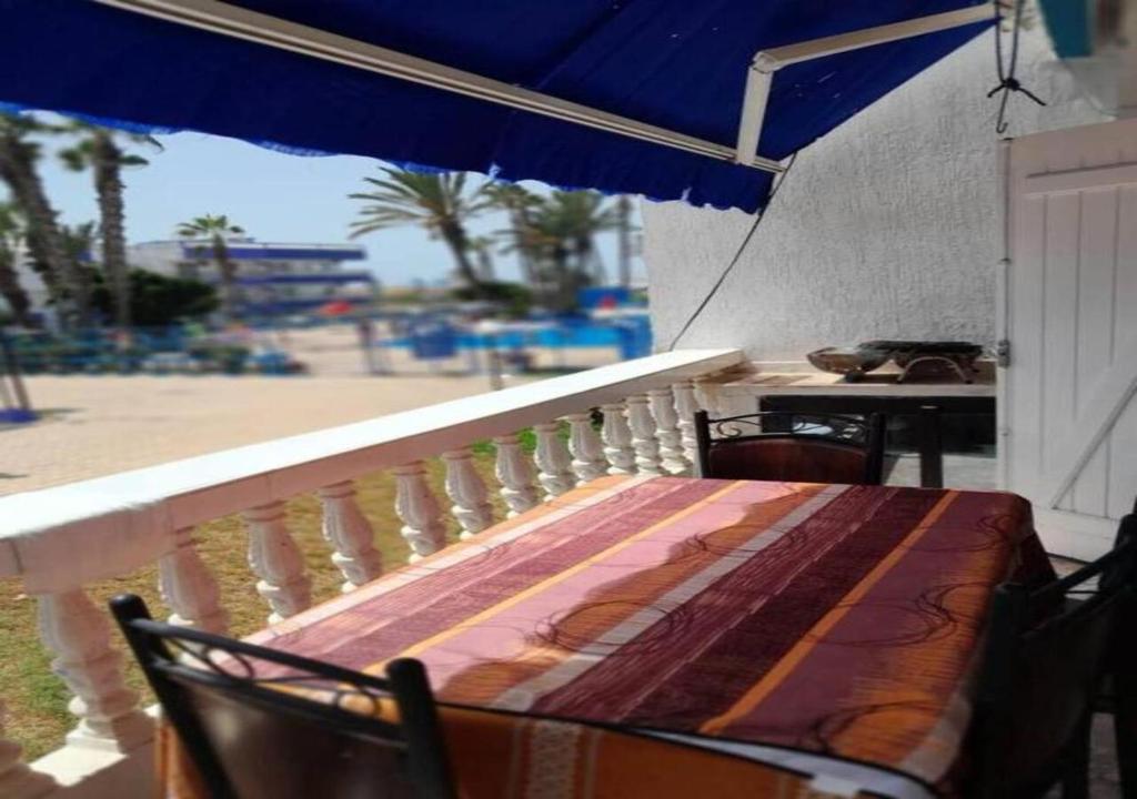 Appartement Palm Beach, vue sur Piscine et plage photo 4