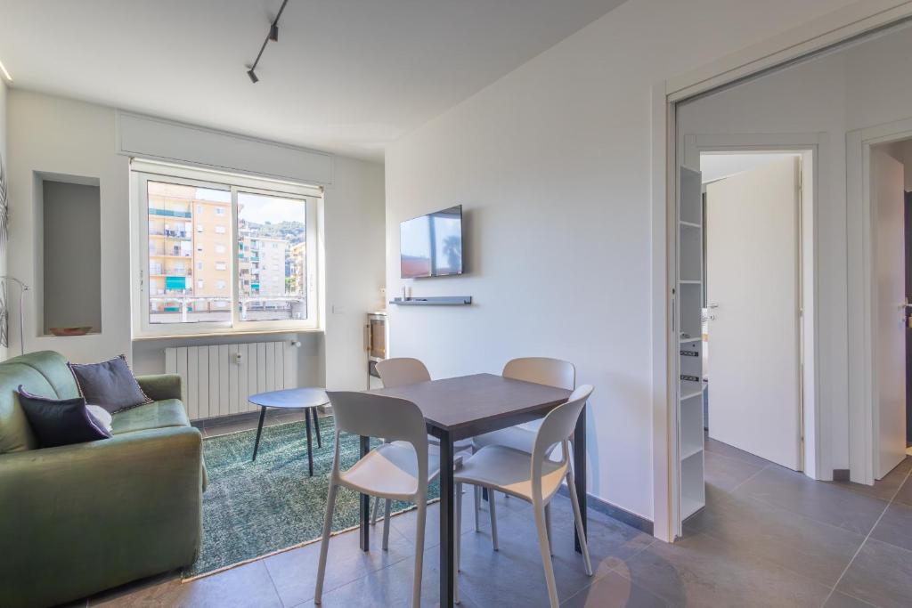 Central Riviera Apartment by Wonderful Italy photo 2