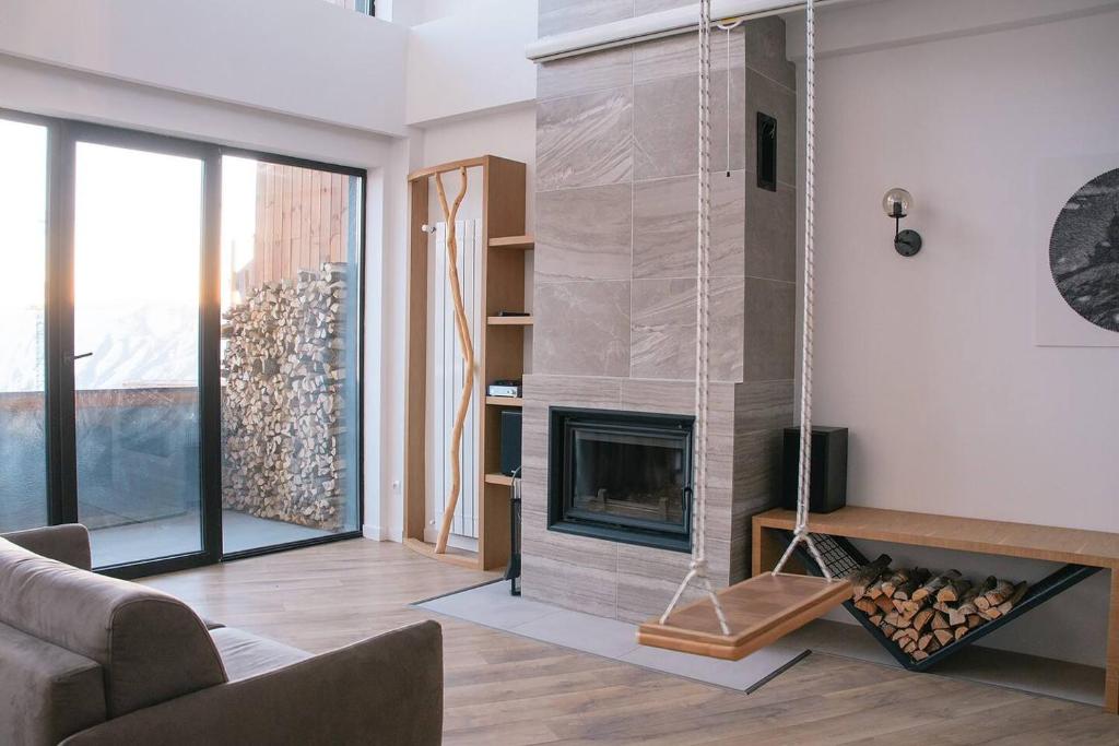 Gudauri Summer Apt 112m², fireplace, heating works photo 2