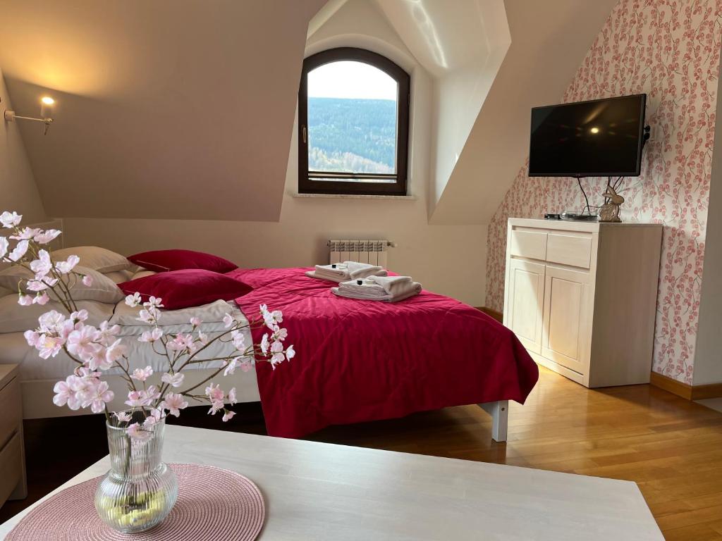 Apartamety i Pokoje Gościnne Na Jaskółczej photo 1