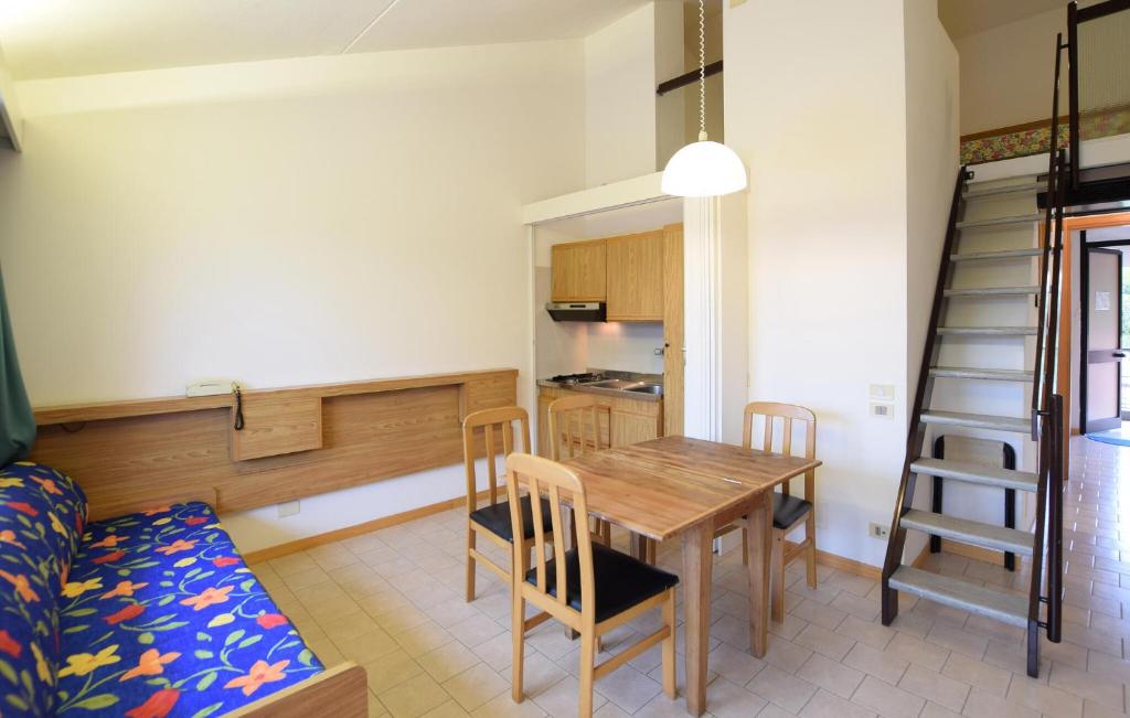Stunning Apartment In San Feliciano With Wifi photo 2