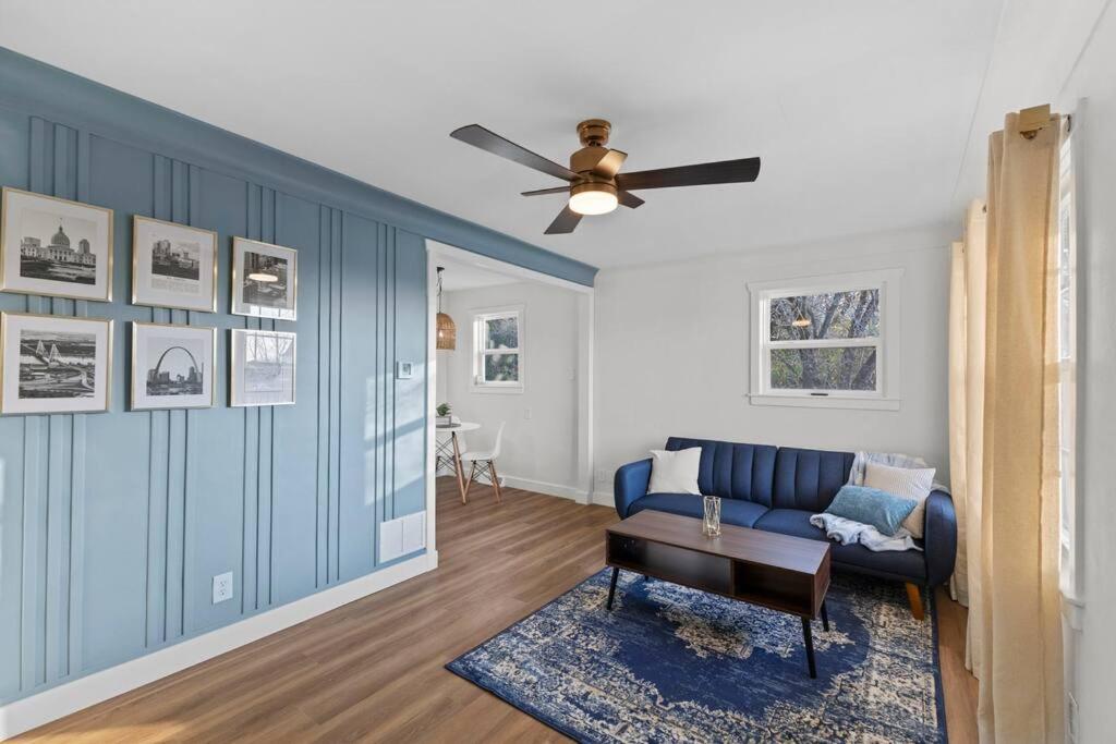Duplex on the Bluff image