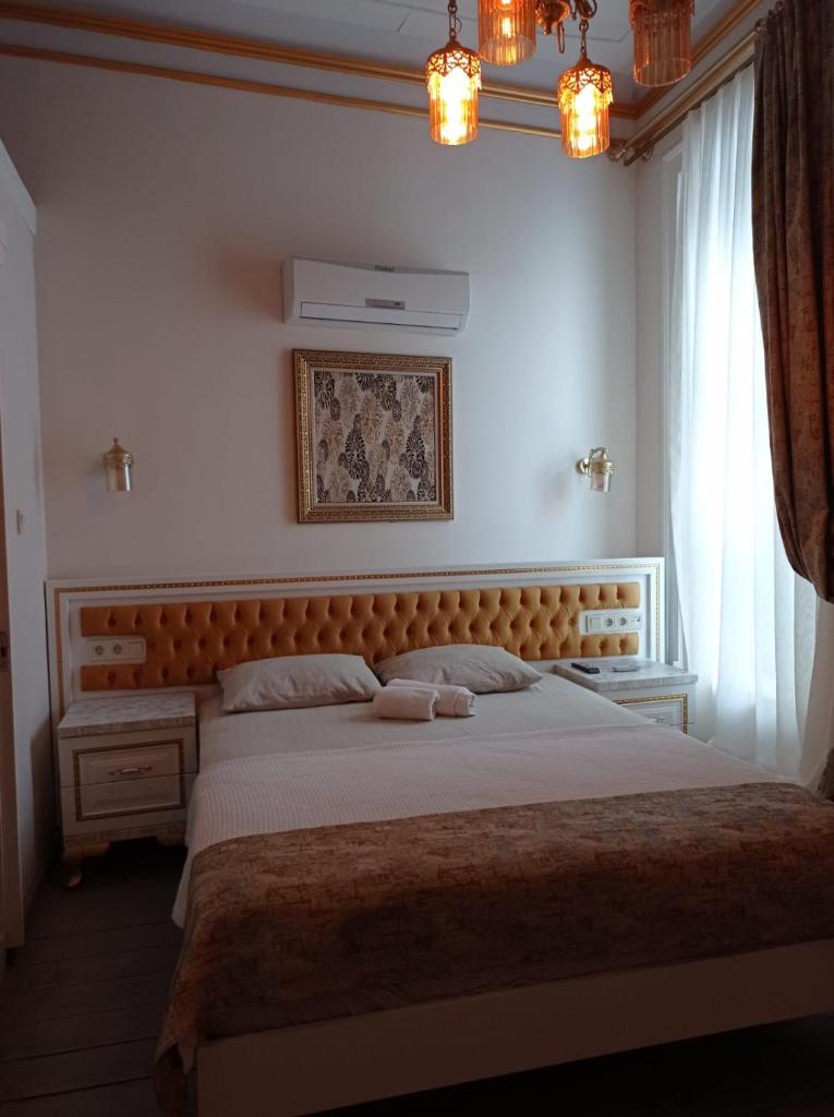BUDAKZADE KONAĞI OTEL-RESTAURANT 1841