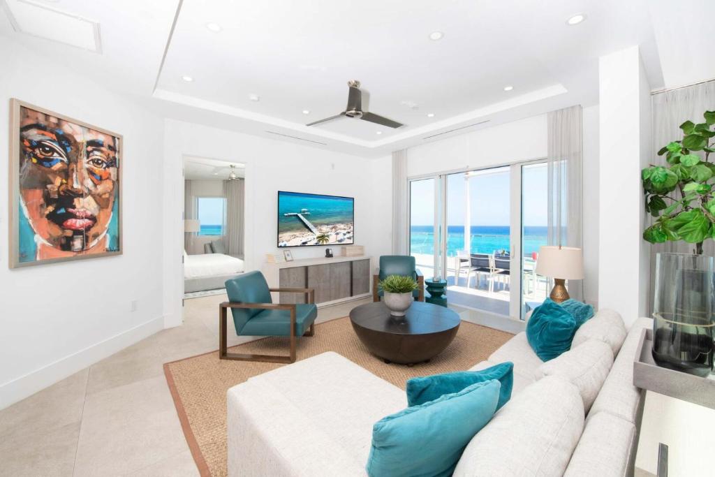 Rum Point Resort 501 Penthouse photo 2