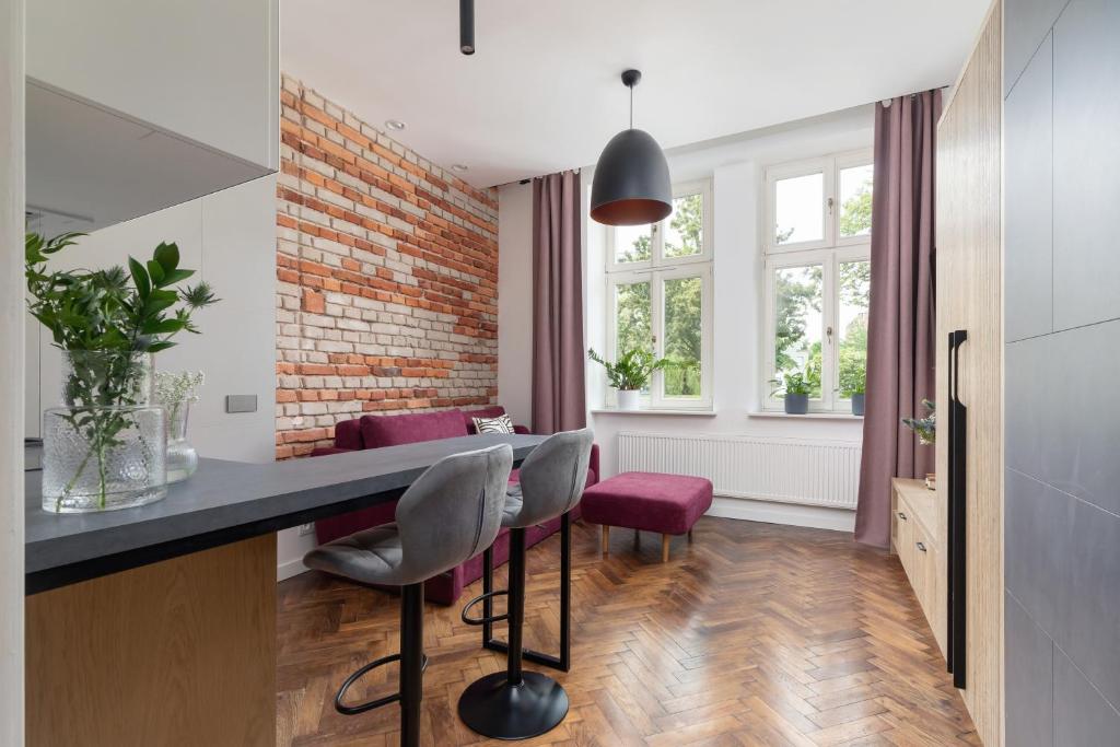 Studio Apartment - Dietla 21 street - Tap to explore photos