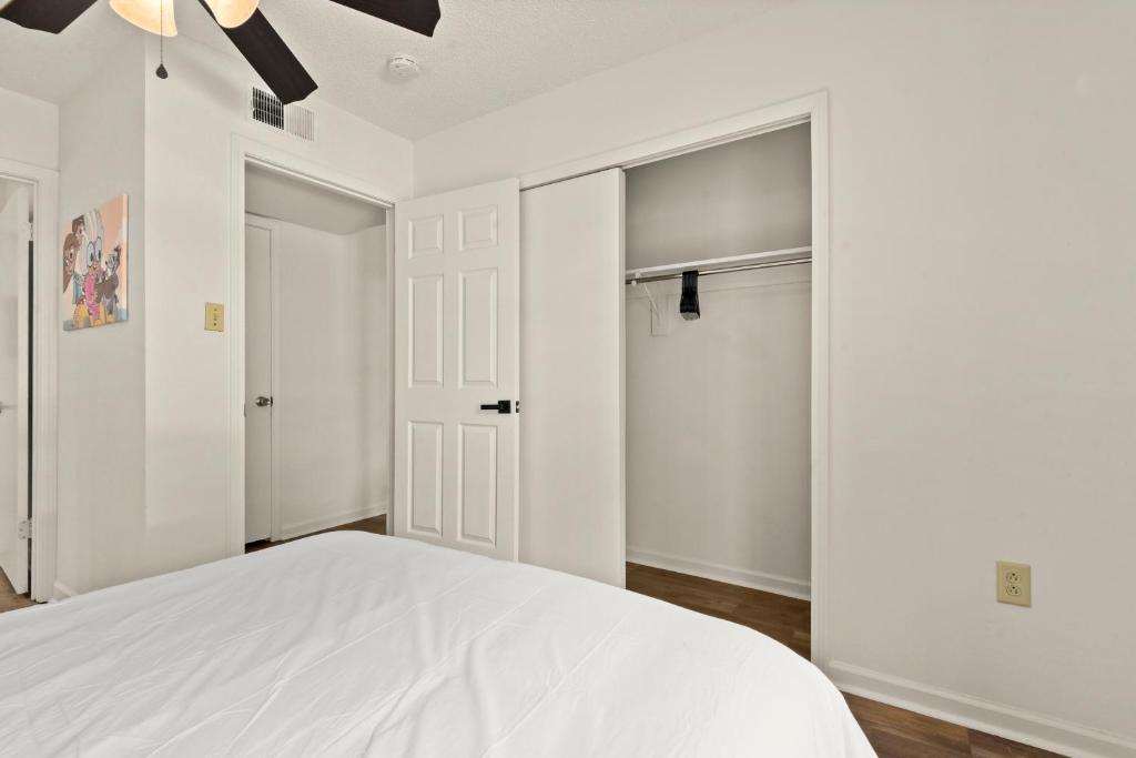 LSU 2Bed/2Bath Angel Studios Condo *NEW* photo 3