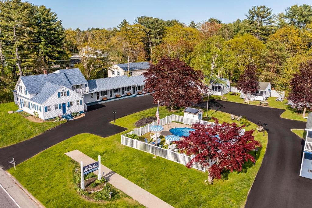 The Beaches Guest Rooms and Cottages image