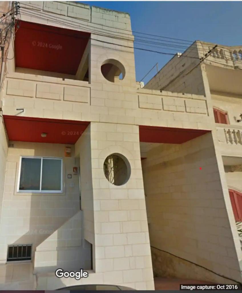Luqa Premium Rooms
