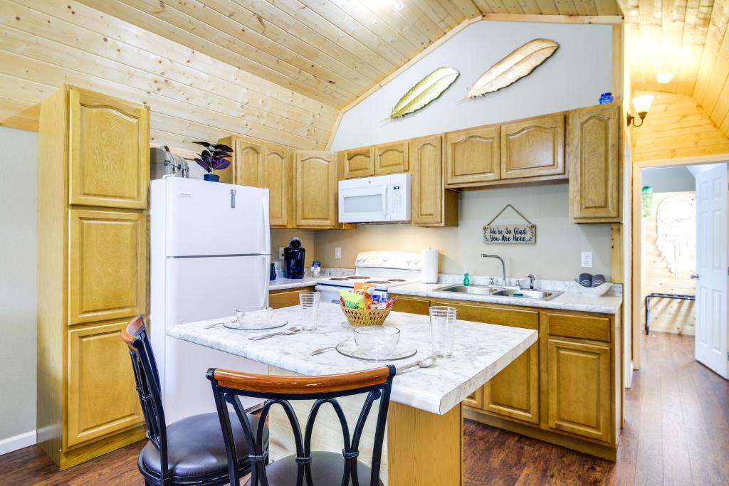 Smoky Mountains Vacation Rental - Pets Welcome! photo 1