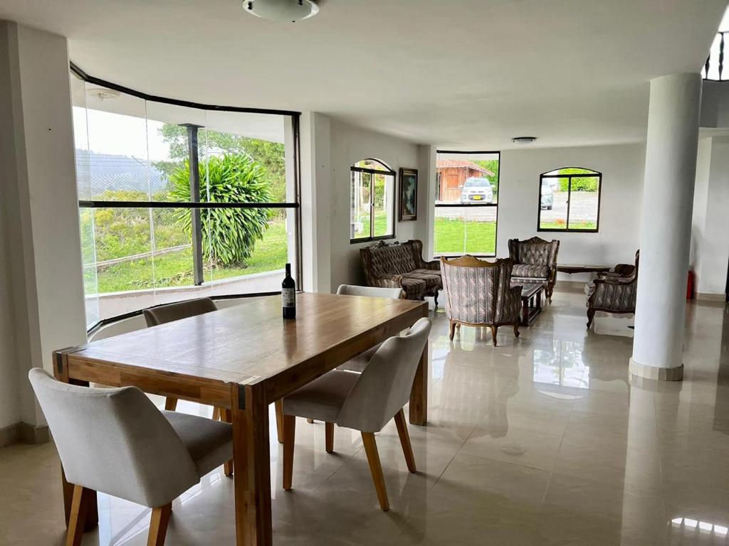 Finca Calimita photo 2