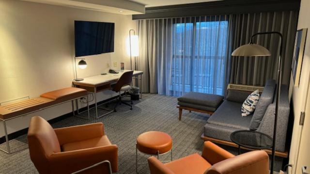 Courtyard by Marriott Kingston photo 4