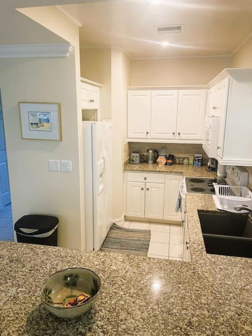 511 Regal Beach Club - Heart of Seven Mile photo 1