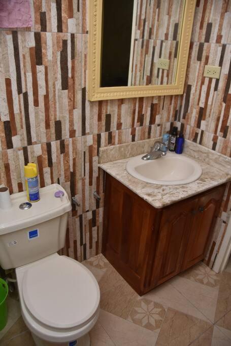 LW Guesthouse photo 1