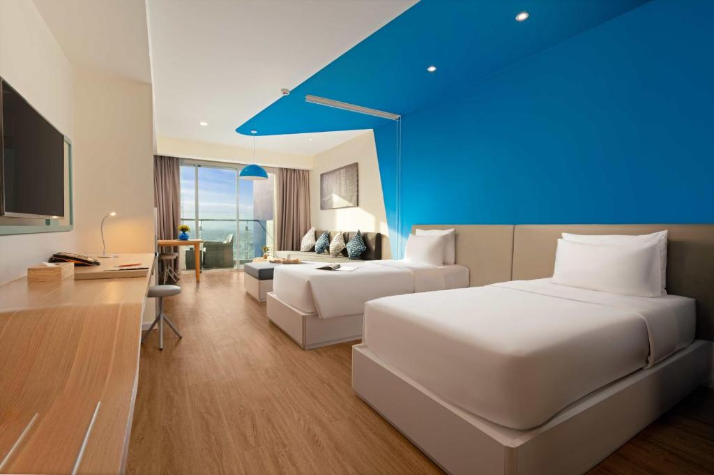 Nha Trang Luxury City View Studio - Free Breakfast & Pool