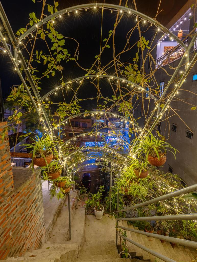 Cat Ba Xanh Spring Garden Hotel