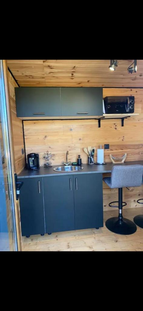 La Tiny house photo 4