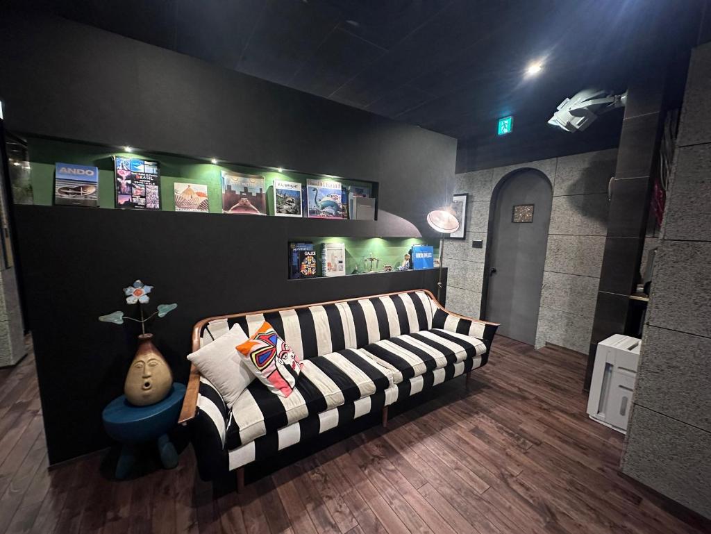 ＩＲＡＧＯ　ＡＲＴ　 ＨＯＴＥＬ 　THECAPE photo 1