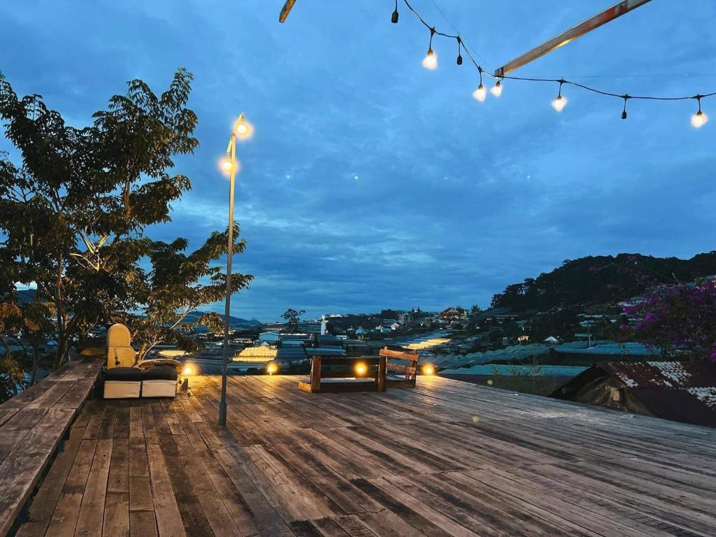 Earthtone home & drinks photo 1