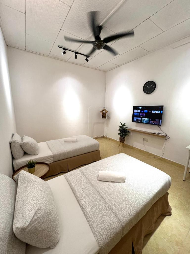 Kicauan Stay #2 Kuala Berang-Free WiFi & Netflix for 2 Pax