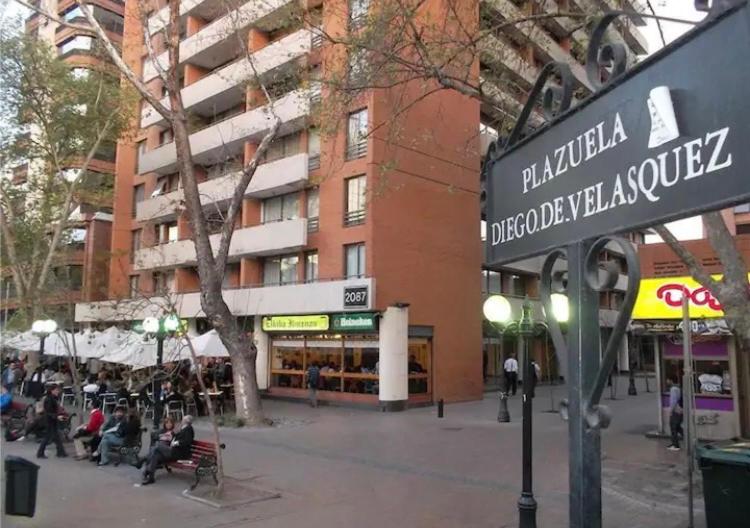 Luminosa habitacion en el centro de Providencia photo 4