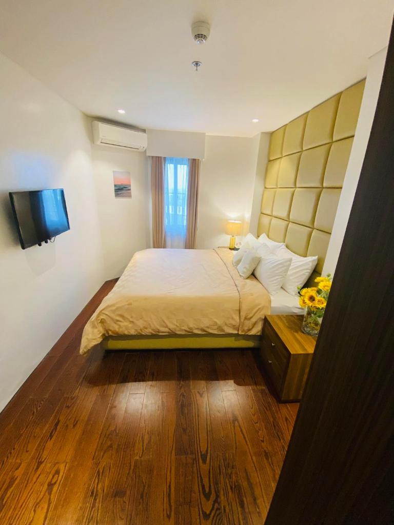 Deluxe Suite 1BR Tambuli Seaside photo 1