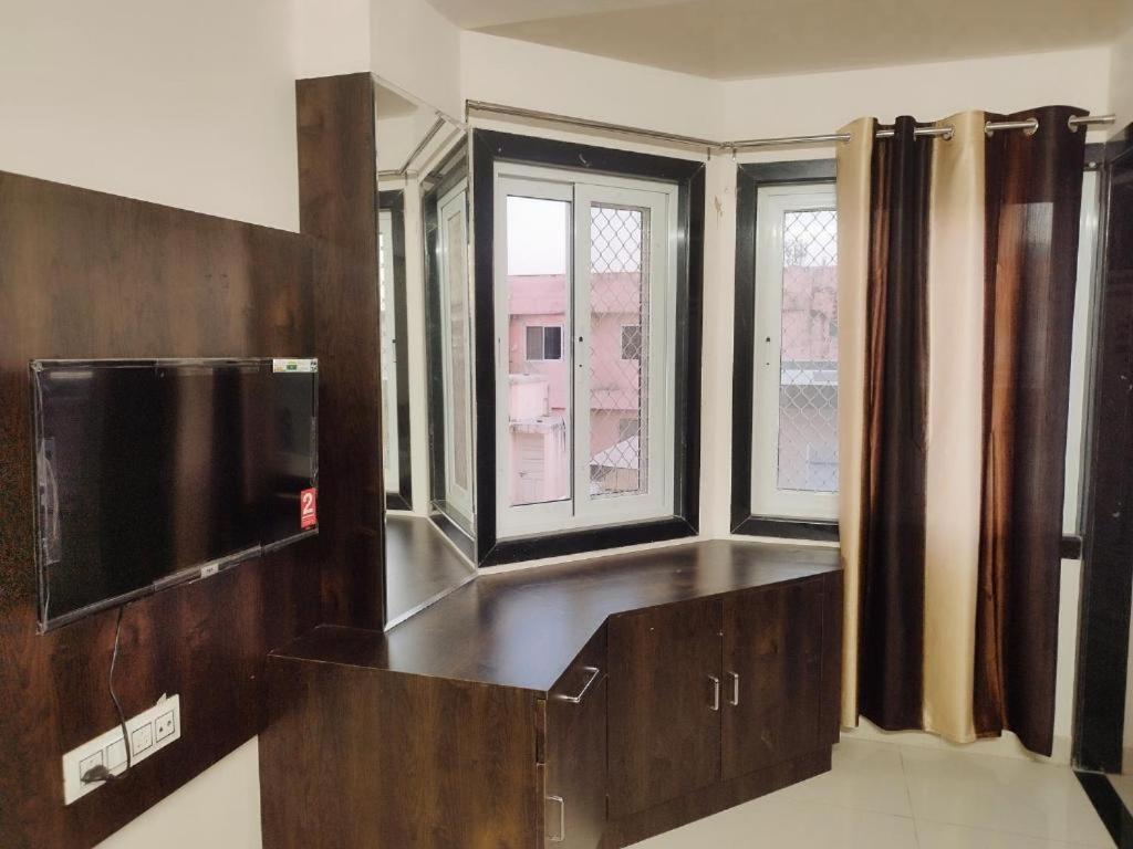 Hotel Shree Chandram photo 3