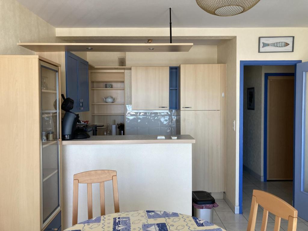 Appartement face mer avec garage photo 1