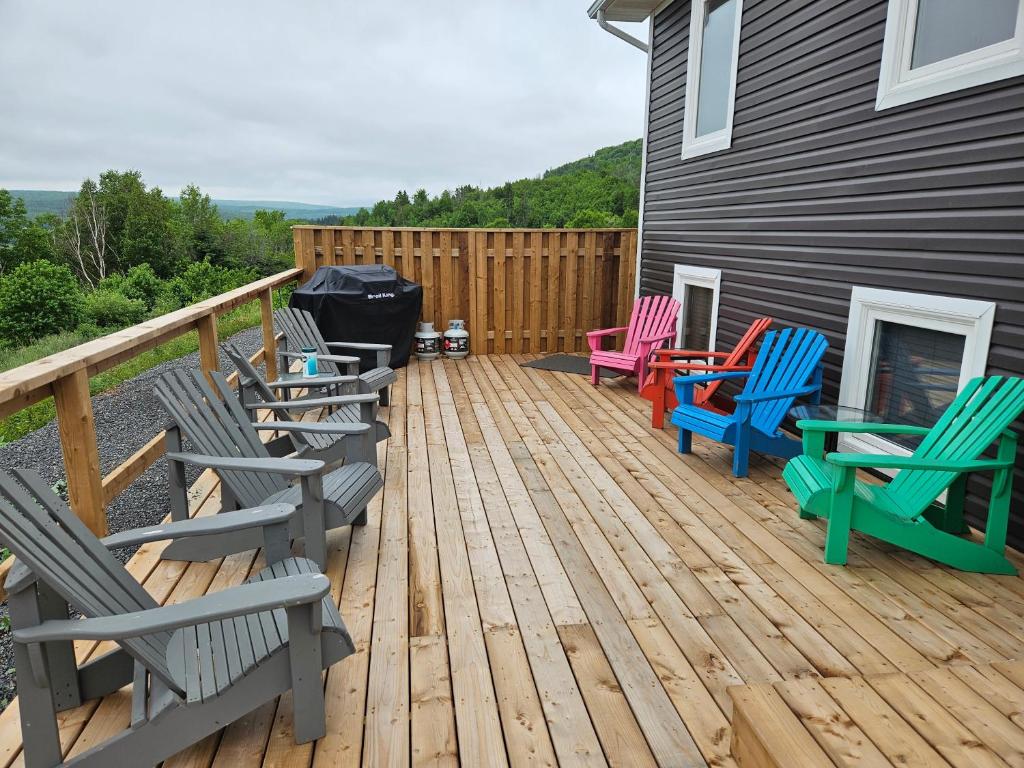 Hilltop Getaway. photo 1