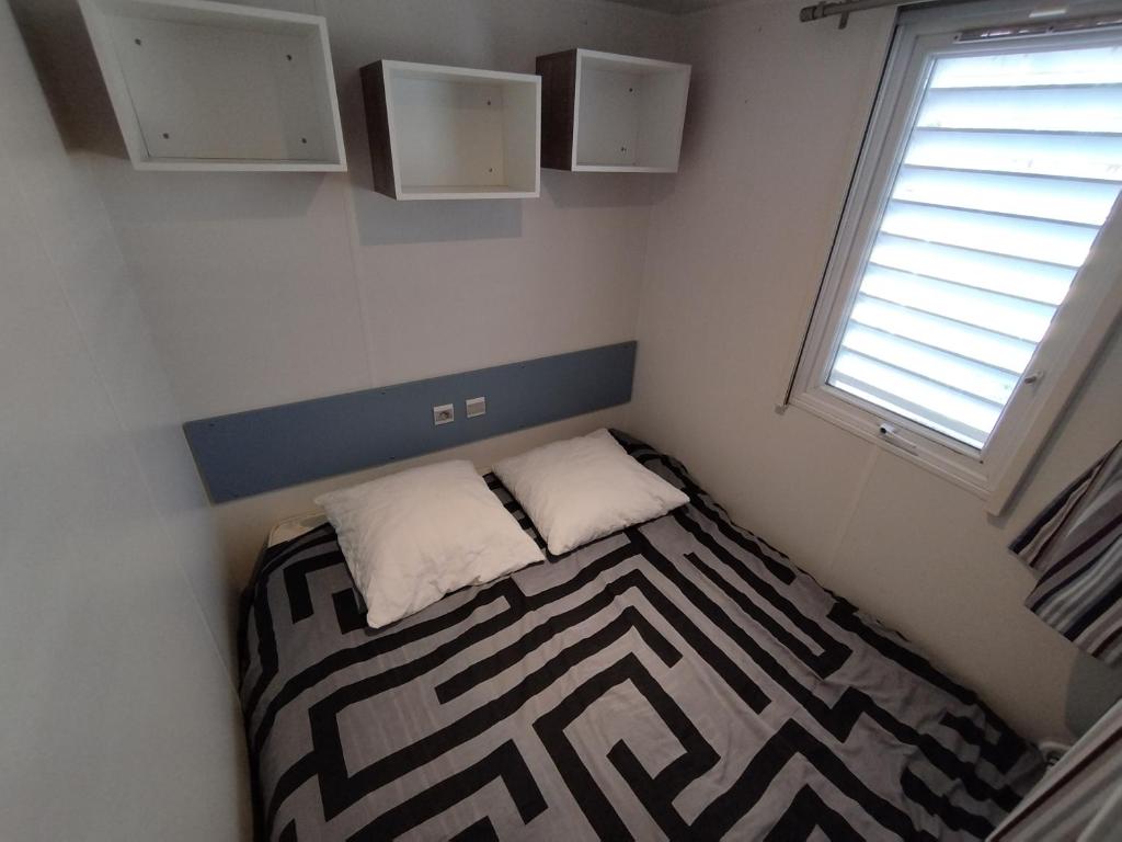 Mobil home 8 personnes camping des cigales Le muy photo 3