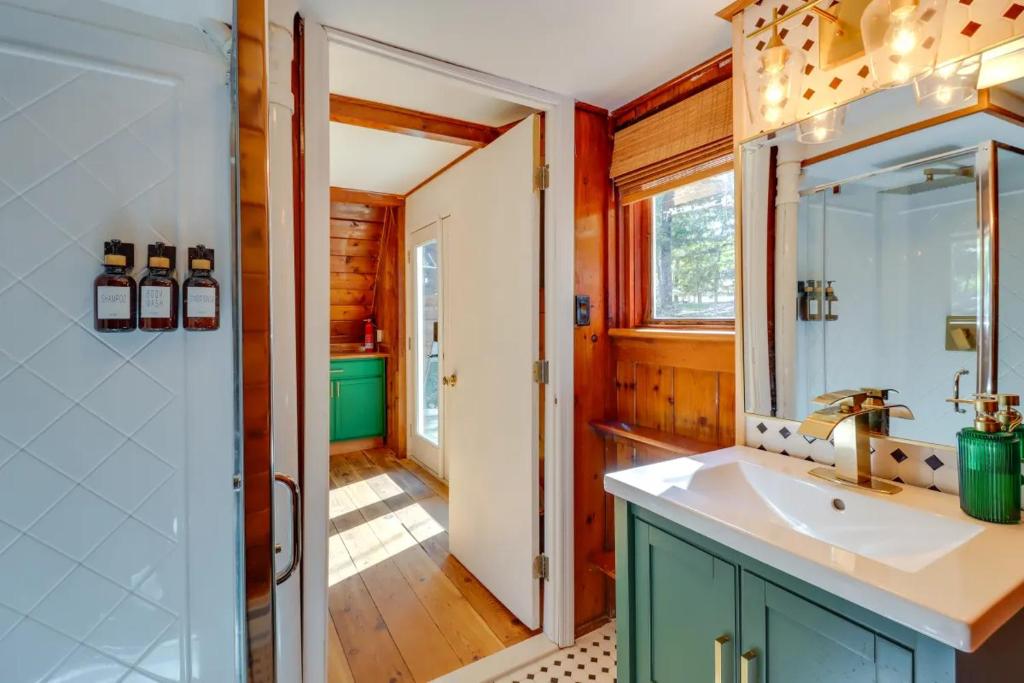 Pocono Getaway A frame Cabin w/ Hot Tub Sauna photo 1