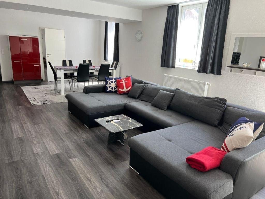 Tolles Appartement in Norderende mit Terrasse, gemeinschaftlichem Pool und Grill