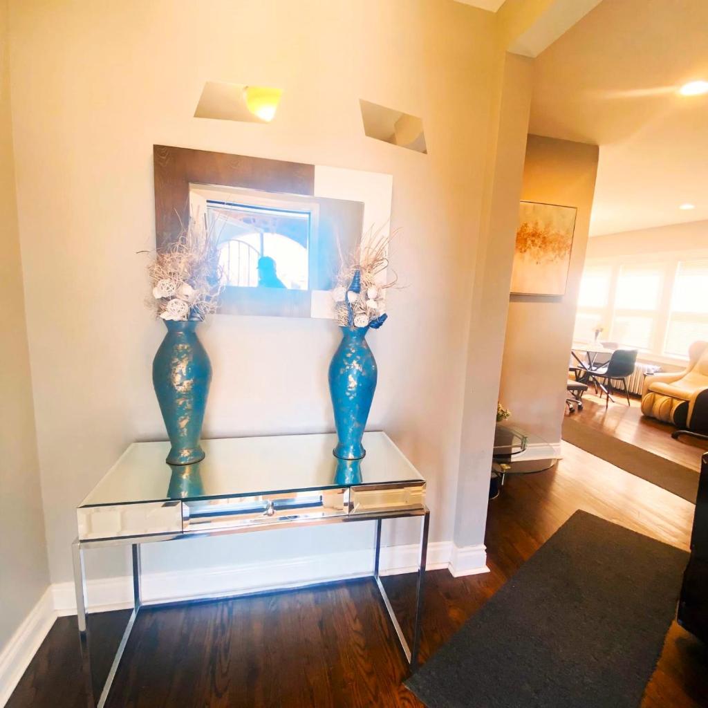 Fully Equipped Cozy 4/5 BR photo 3