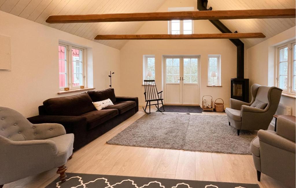 Gorgeous Home In Brsarp With Wifi photo 4