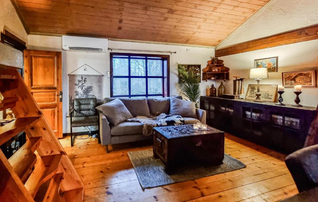 Cozy Home In Fjrs With House Sea View photo 2